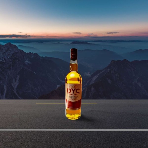WHISKY DYC 1 L.